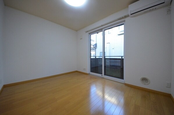 デザインコートの物件内観写真